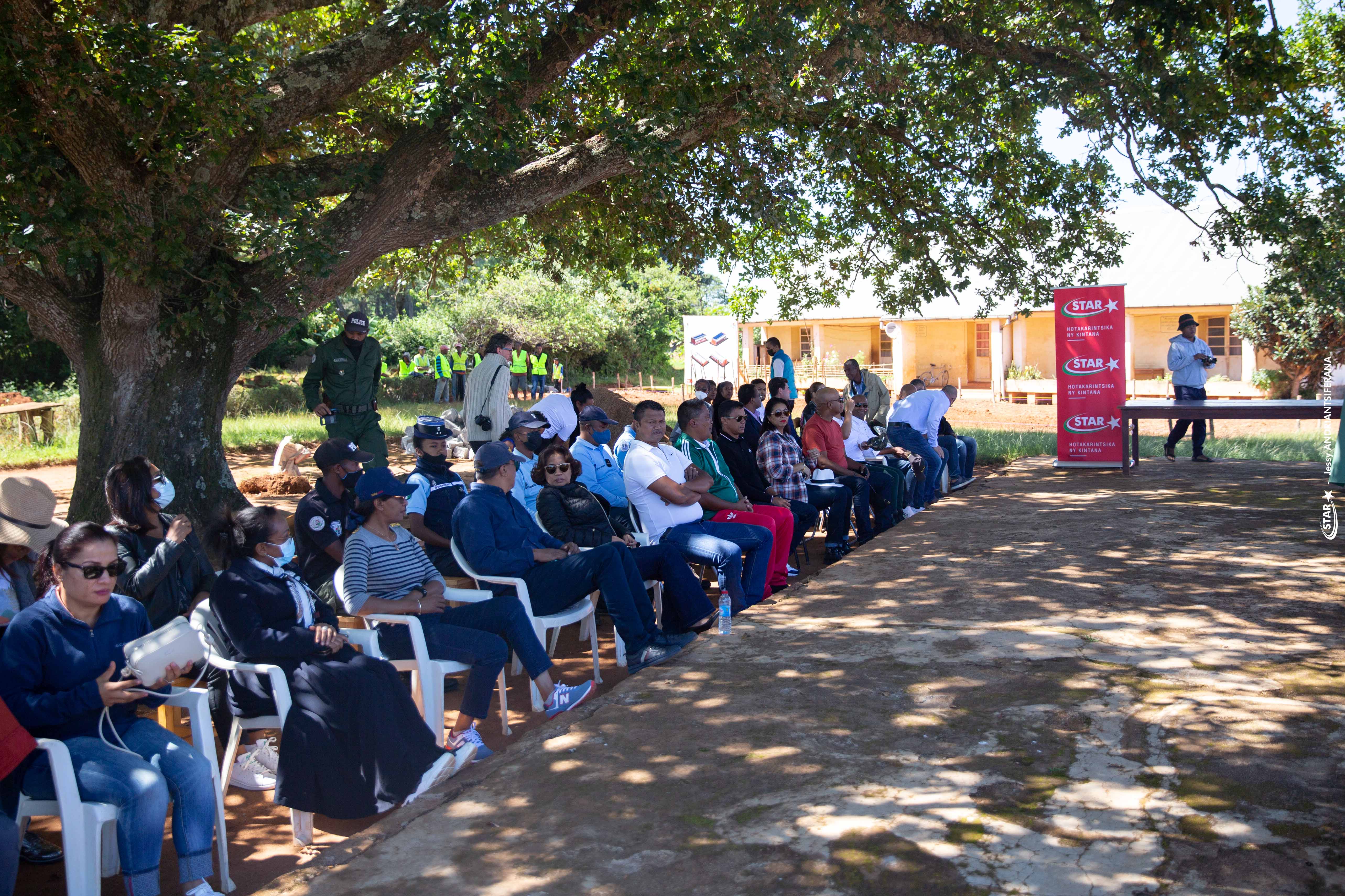 Construction du dortoir au sein de l'Orphelinat de la Police à Ambatolampy