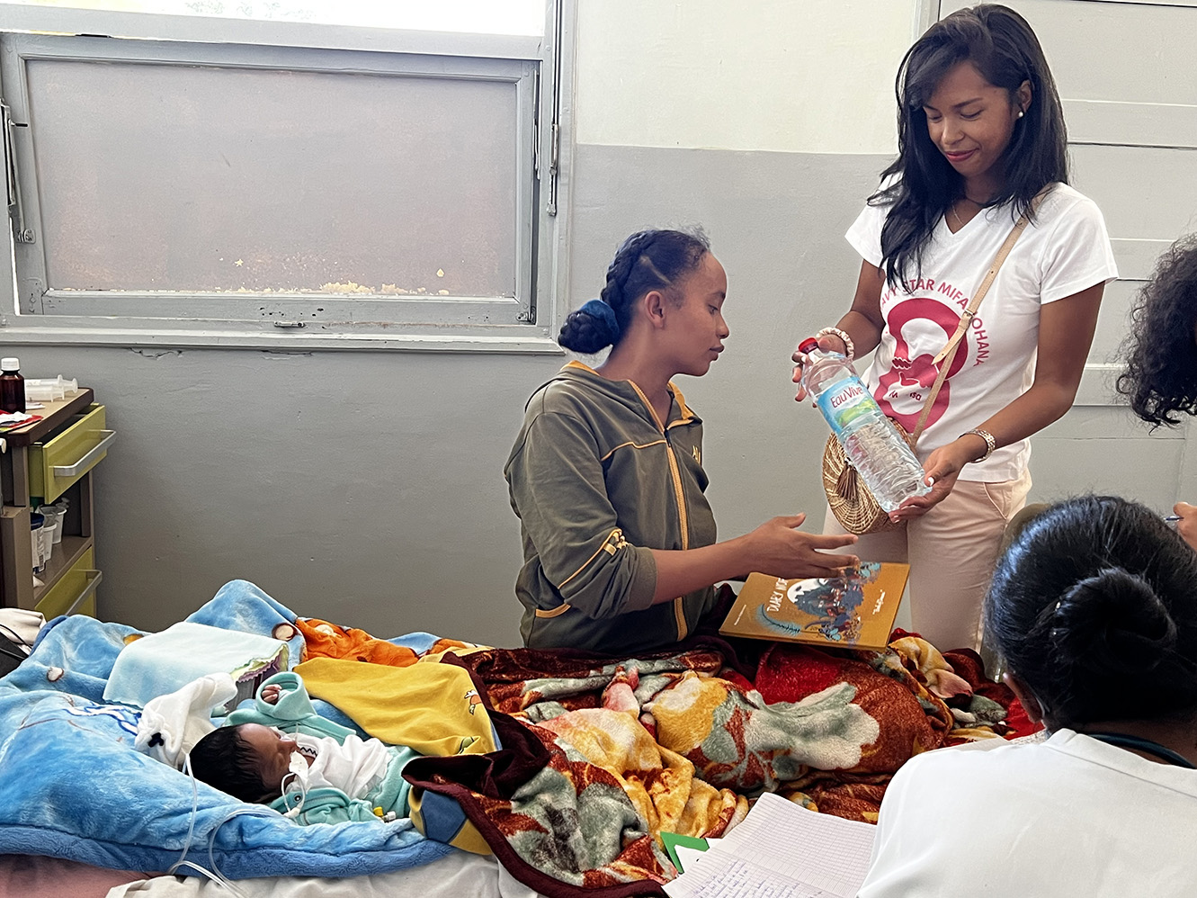 Les femmes STAR dévouées pour la Célébration du 08 Mars