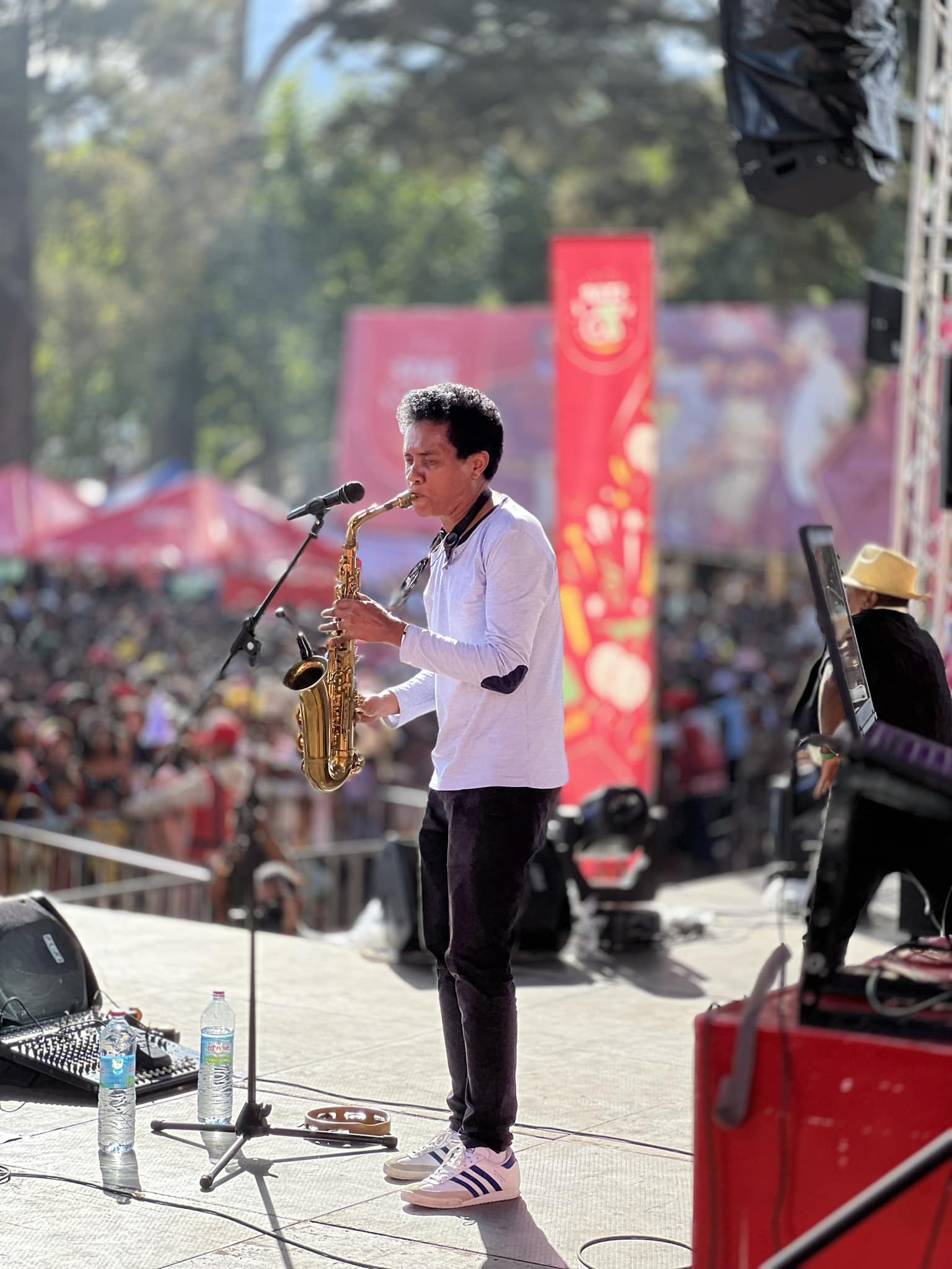 STAR TOUR PASKA ANTSIRABE 2023