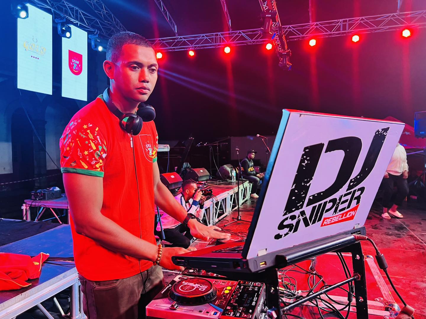 STAR TOUR PASKA ANTSIRABE 2023