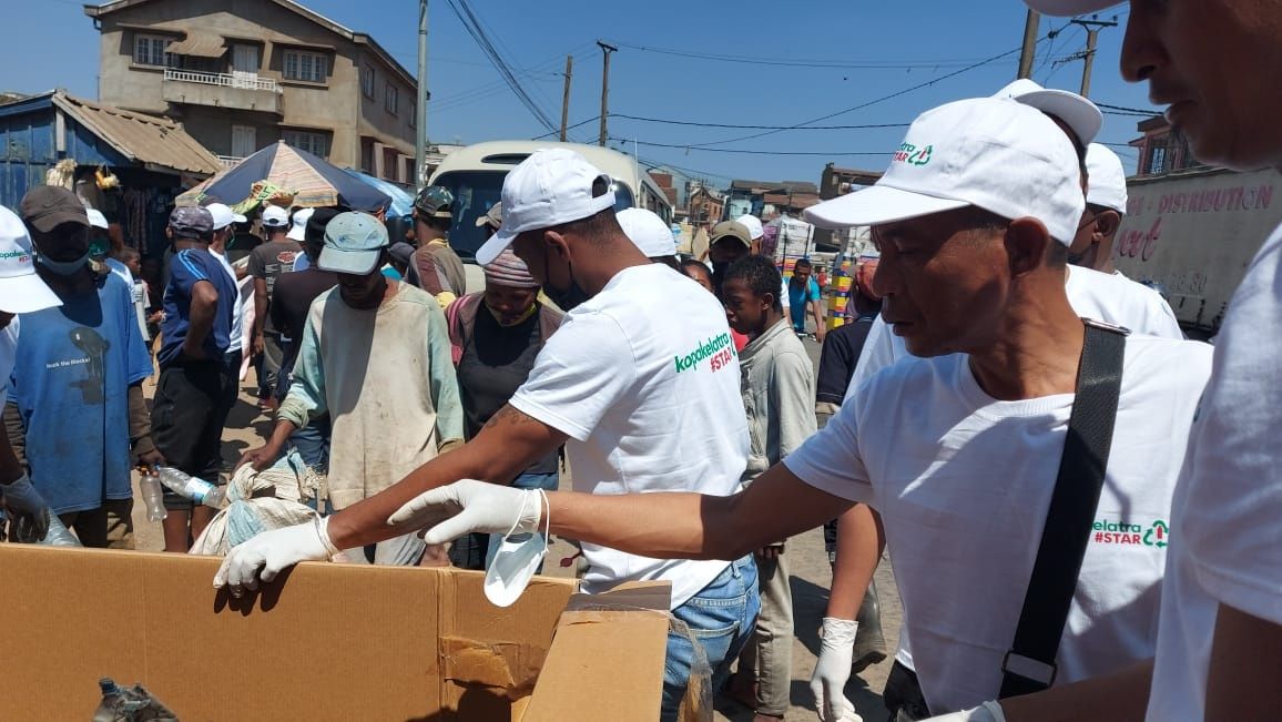 8 126 bouteilles plastiques collectés dans les quartiers d'Antananarivo