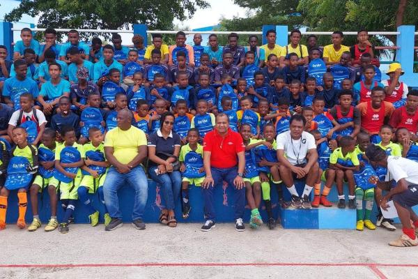 STAR, partenaire du club Fosa Juniors