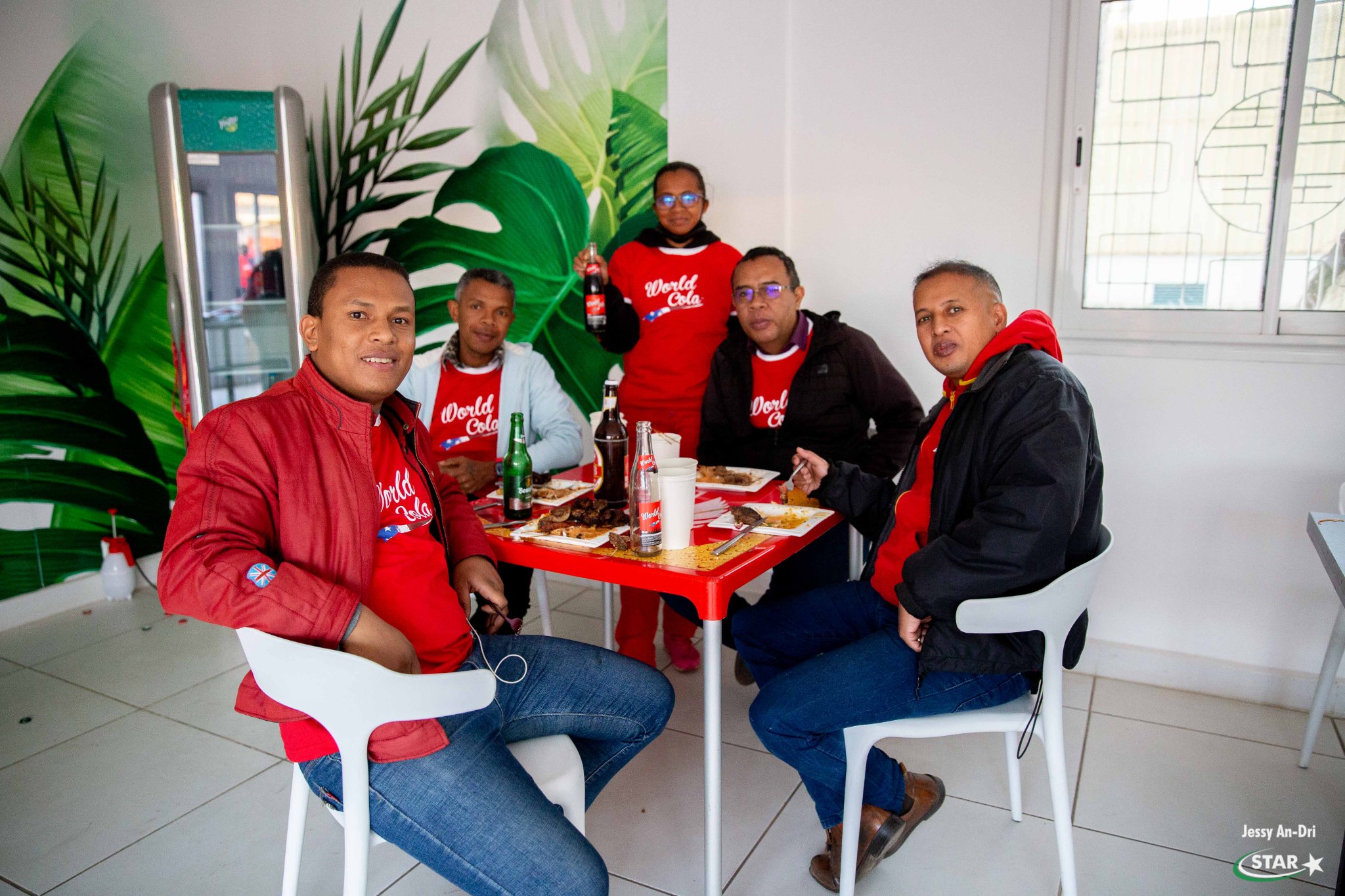 AFTERWORK WORLD COLA